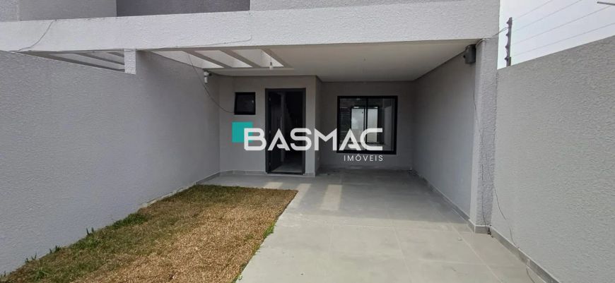 SOBRADO com 3 dormitórios à venda com 150m² por R$ 850.000,00 no bairro Boqueirão - CURITIBA / PR
