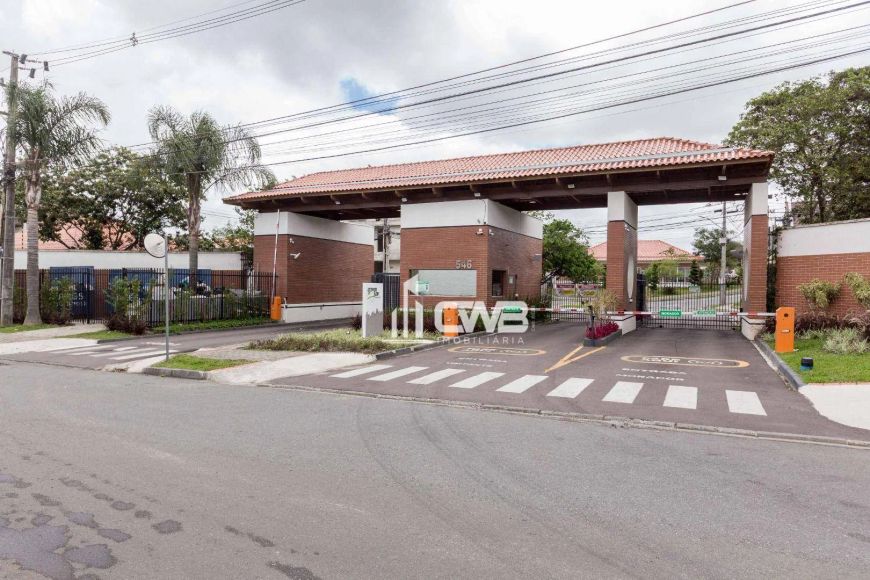 Sobrado com 3 dormitórios à venda, 203 m² por R$ 1.100.000,00 - Pinheirinho - Curitiba/PR