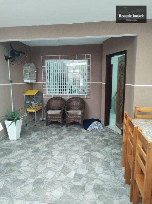 Sobrado venda 3 quartos - bairro Fazendinha