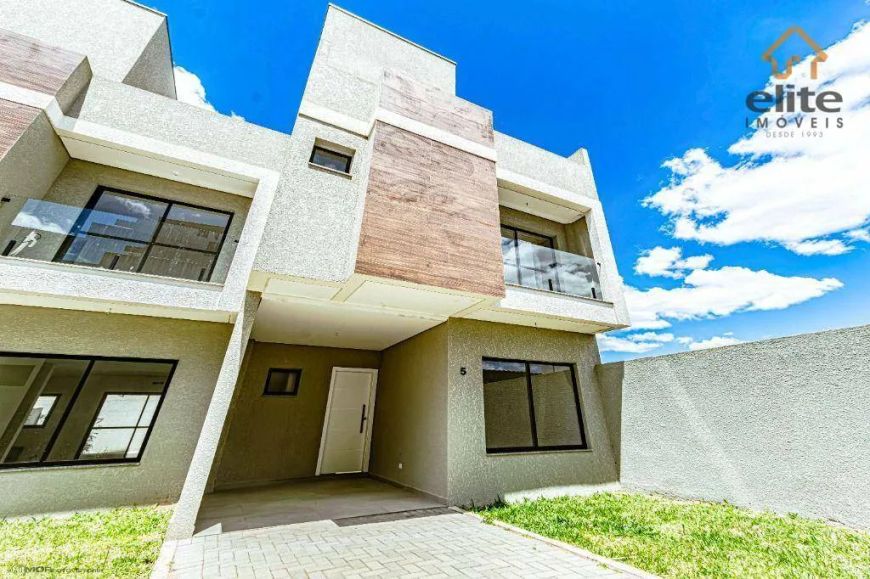 Sobrado com 3 quartos à venda, 121 m² por R$ 730.000 - Xaxim - Curitiba/PR