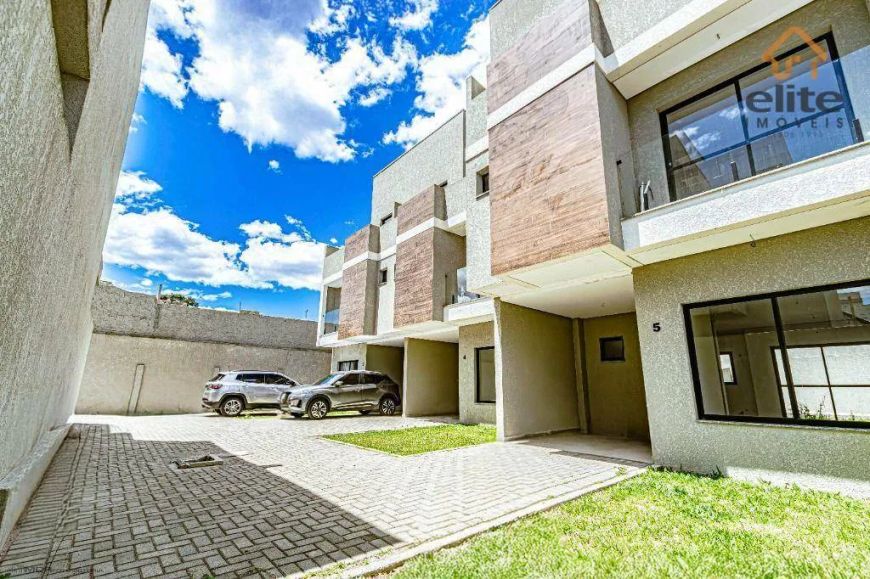 Sobrado com 3 quartos à venda, 121 m² por R$ 730.000 - Xaxim - Curitiba/PR