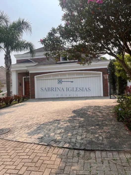 CASA À VENDA COM 4 QUARTOS EM CONDOMÍNIO NO CASCATINHA CURITIBA