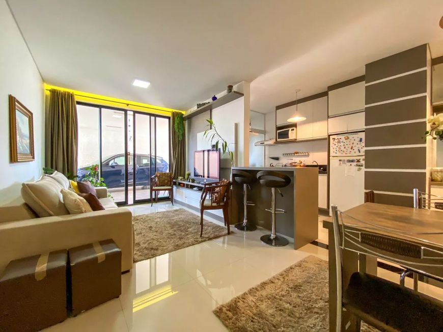 Apartamento à venda no bairro Vila Izabel em Curitiba/PR
