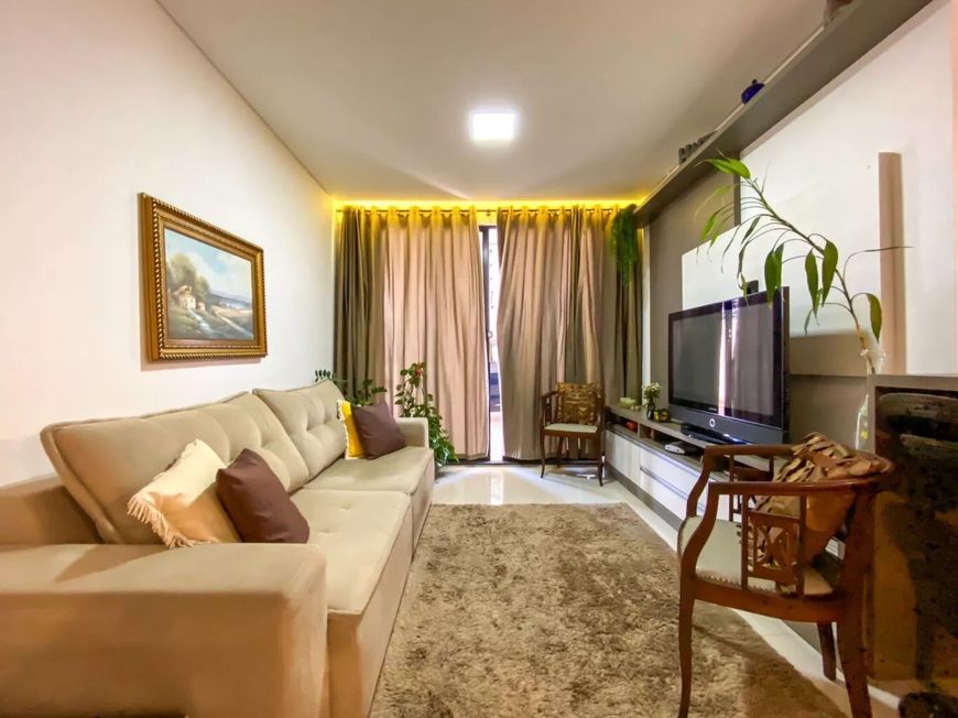 Apartamento à venda no bairro Vila Izabel em Curitiba/PR