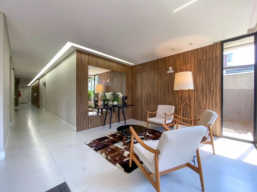 Apartamento à venda no bairro Vila Izabel em Curitiba/PR