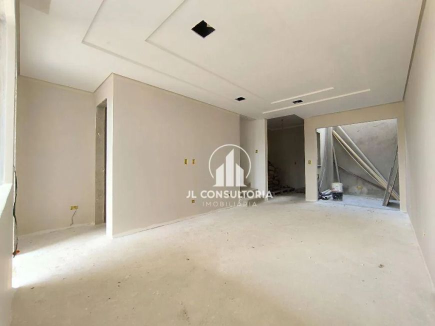 Sobrado à venda, 124 m² por R$ 600.000,00 - Pinheirinho - Curitiba/PR