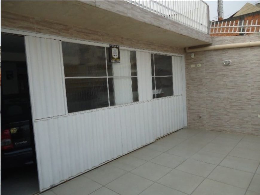 Excelente Sobrado no Uberaba - Curitiba - PR
