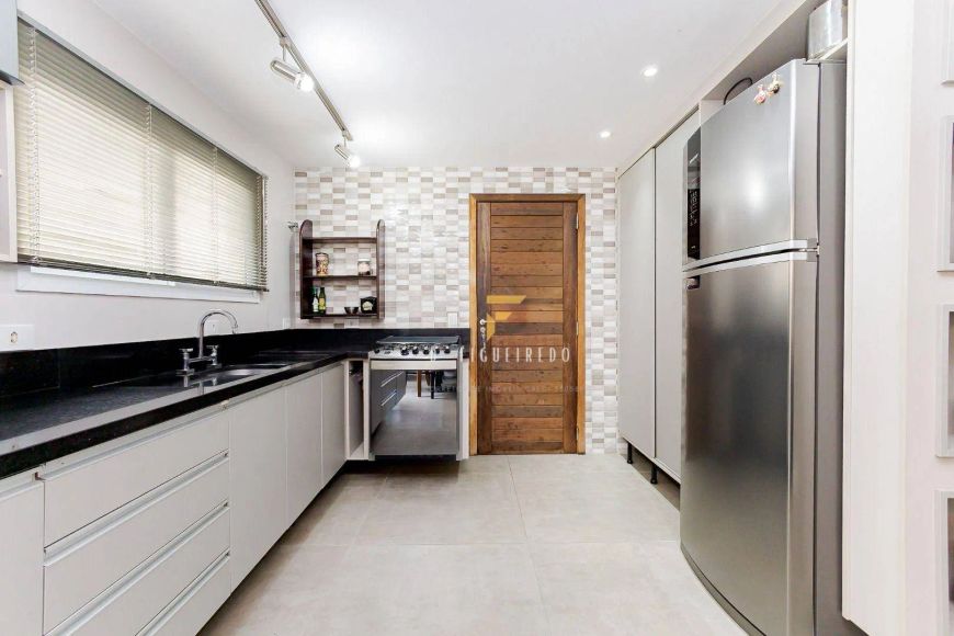 OPORTUNIDADE Casa em condomínio clube com 4 dormitórios à venda, 144 m² por R$ 985.000 - Santa Cândi