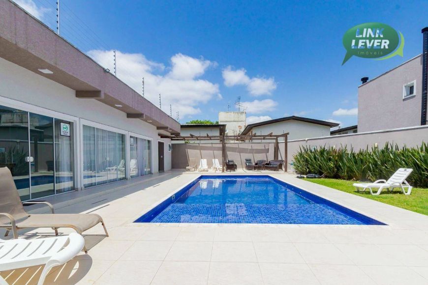 Sobrado com 3 dormitórios à venda, 109 m² por R$ 830.000,00 - Campo Comprido - Curitiba/PR