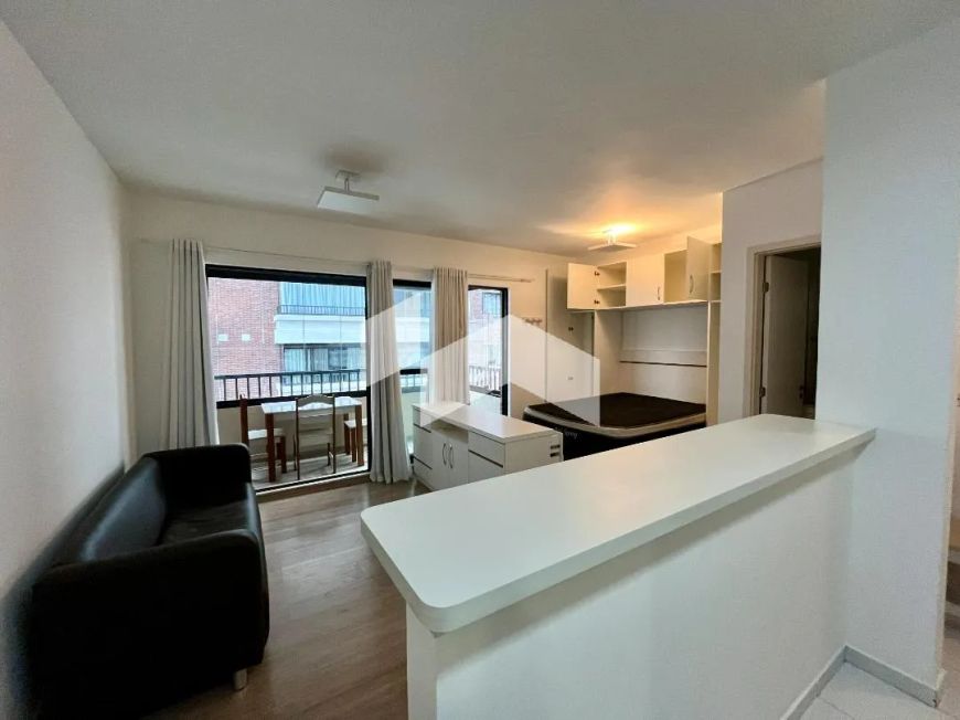 LOFT DE ALTO PADRÃO EM CONDOMÍNIO CLUB