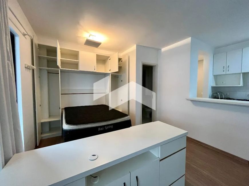 LOFT DE ALTO PADRÃO EM CONDOMÍNIO CLUB