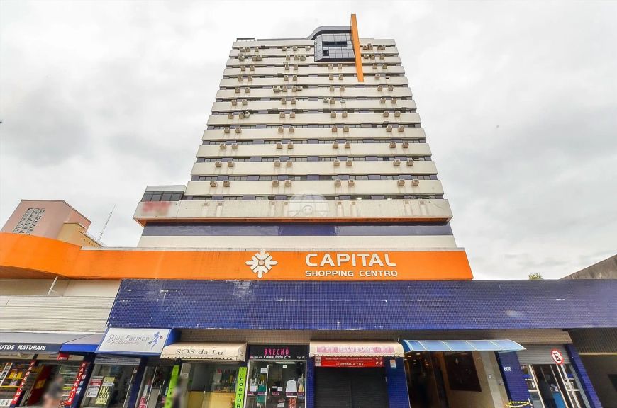 Sala Comercial para Venda no Bairro Centro