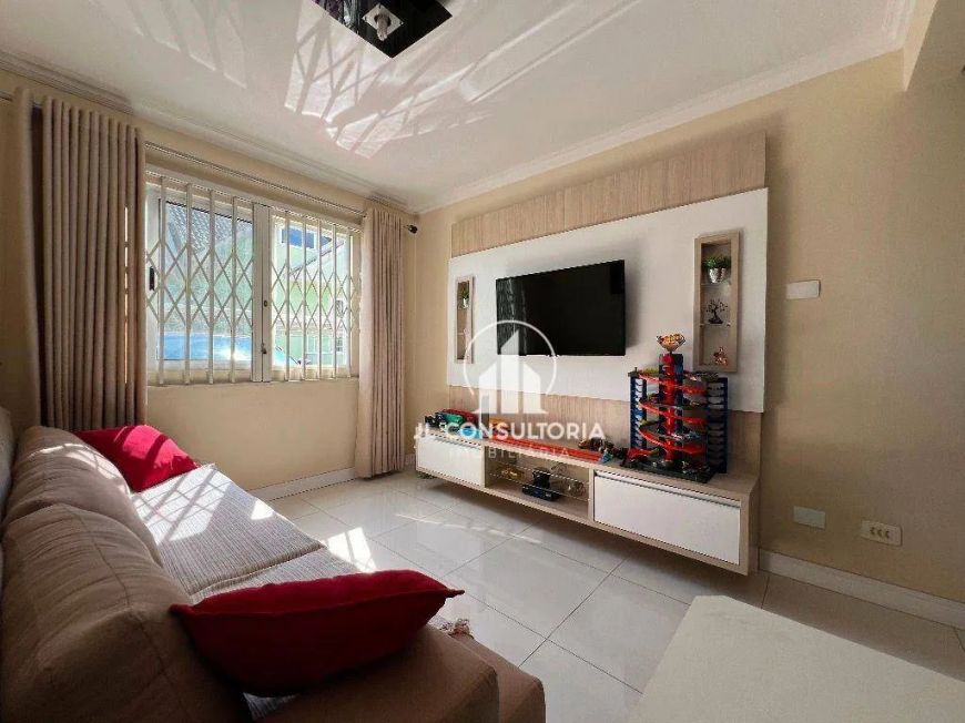 Sobrado à venda, 129 m² por R$ 650.000,00 - Xaxim - Curitiba/PR
