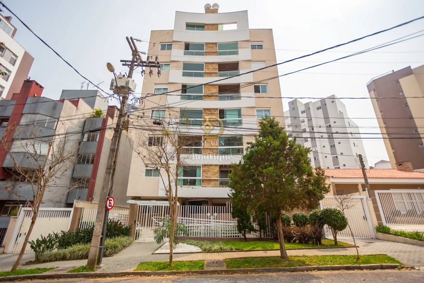 Cobertura Maravilhosa na rua mais charmosa do Juvevê