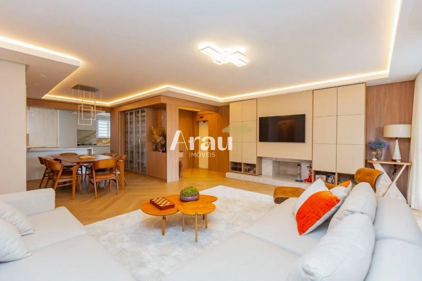 Apartamento reformado com 3 suítes no Grandville Residence Agua Verde
