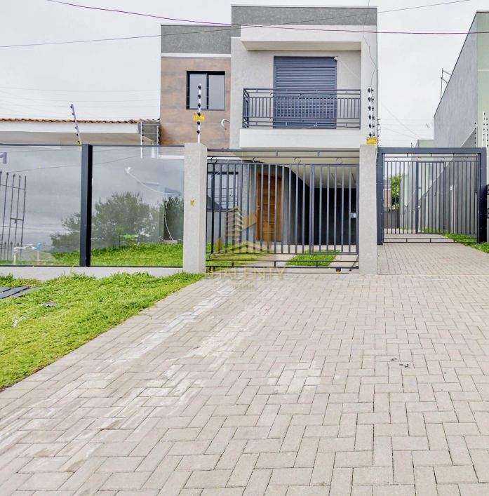 SOBRADO com 3 dormitórios à venda por R$ 589.000,00 no bairro Bairro Alto - CURITIBA / PR