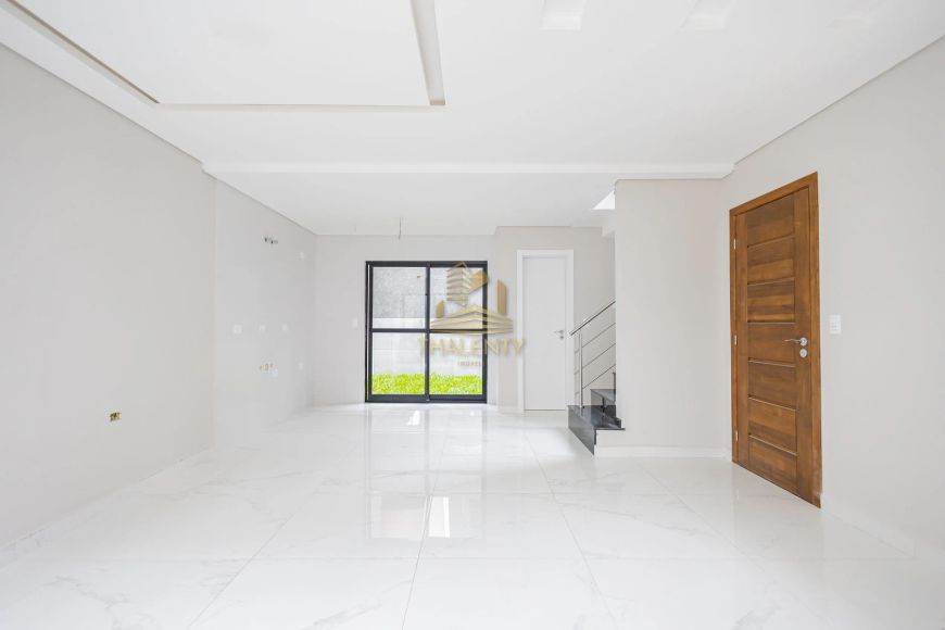SOBRADO com 3 dormitórios à venda por R$ 589.000,00 no bairro Bairro Alto - CURITIBA / PR