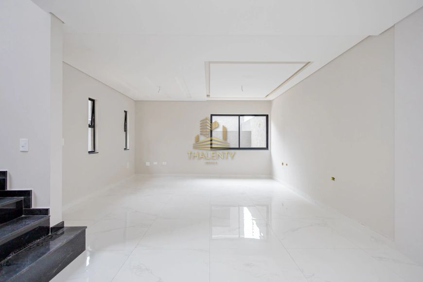 SOBRADO com 3 dormitórios à venda por R$ 589.000,00 no bairro Bairro Alto - CURITIBA / PR