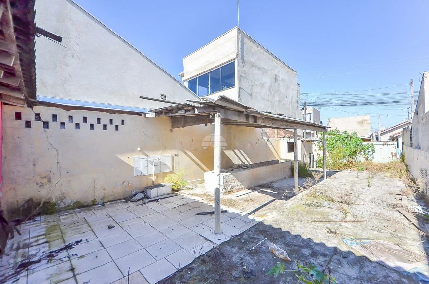 Terreno para venda em Xaxim - Curitiba - PR