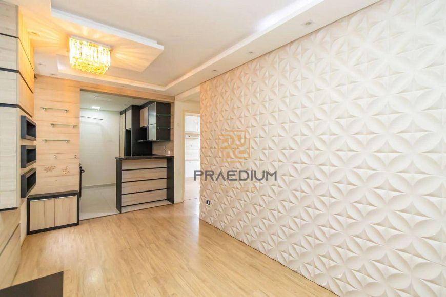 Apartamento com 2 dormitórios à venda, 47 m² por R$ 349.900,00 - Pinheirinho - Curitiba/PR