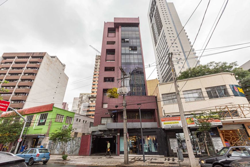 CONJUNTO COMERCIAL SUPER BEM LOCALIZADO - NO CORAÇÃO DO BIGORRILHOVÃO LIVRE COM PISO CERÂMICO - 1 BA