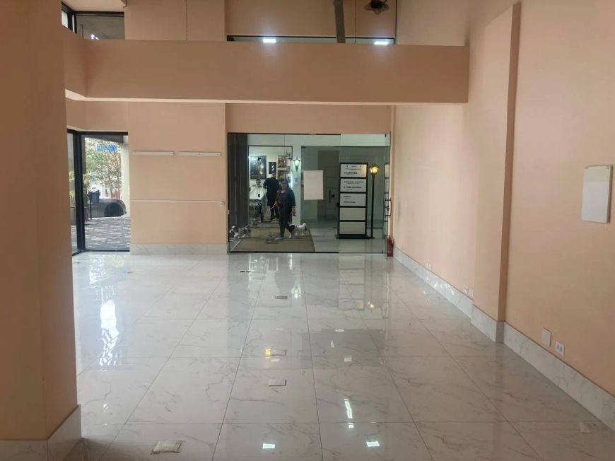 Oportunidade! Ampla Loja no Centro