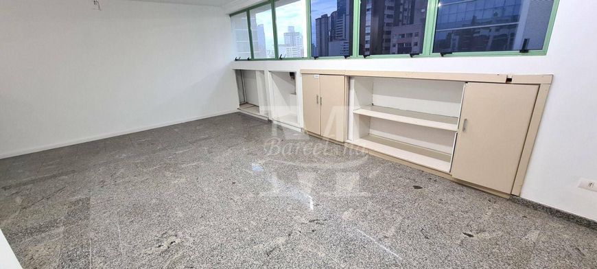 CONJUNTO COMERCIAL BATEL CENTRO 40m² 01 BANHEIRO PORTARIA 24 HORAS PRÓXIMO SHOPPING CRYSTAL