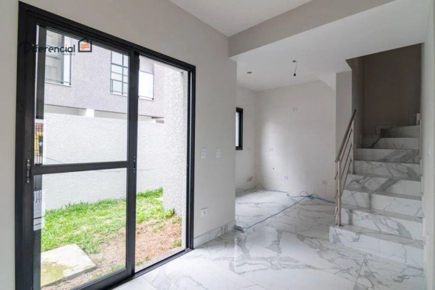 Sobrado com 3 dormitórios à venda, 117 m² por R$ 699.000,00 - Xaxim - Curitiba/PR