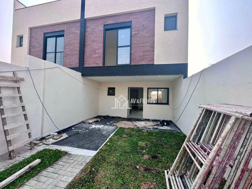 Sobrados novos a venda com 108m