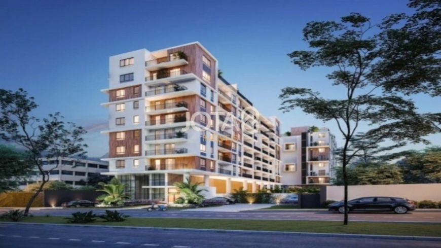 UNIKKO EASY LIFE COM DUAS SUÍTES UNIKKO na Avenida Silva Jardim com 2 suítes - J8