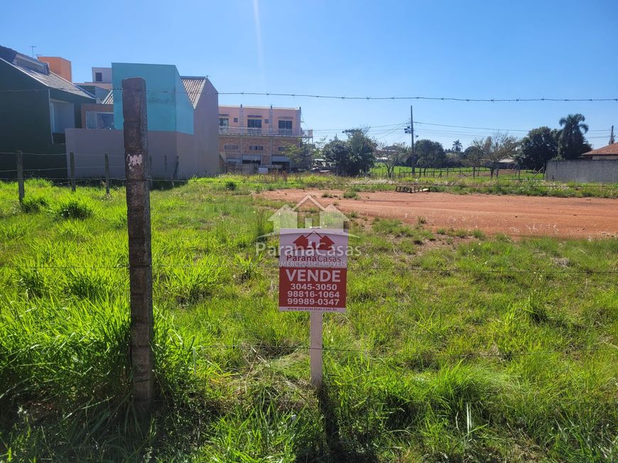 Terreno em ótima localização no Umbará.