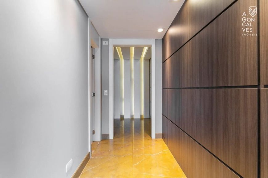 Apartamento, 03 Suítes, 03 Vagas, Elevador privativo, Ecoville, Curitiba.