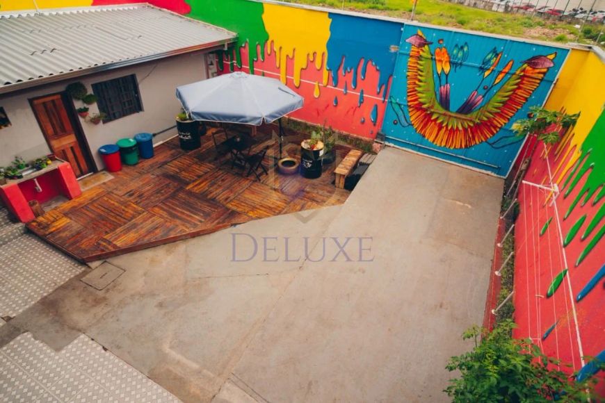 CASA - HOSTEL - 383M2 PRIVATIVOS - ANALISA PERMUTA - 3 SUÍTES - 4 SALAS - CHURRASQUEIRA