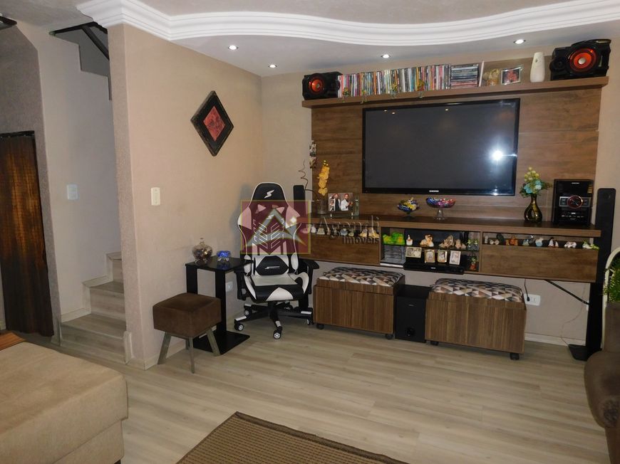 SOBRADO EM CONDOMÍNIO - BAIRRO XAXIM - R$ 460.000,00