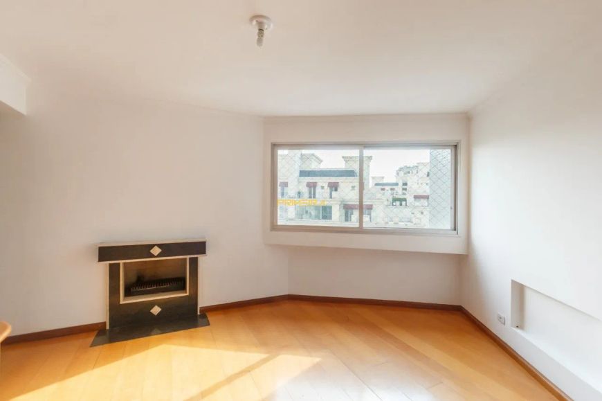 Apartamento à venda no Juvevê, 3 quartos, 1 vaga