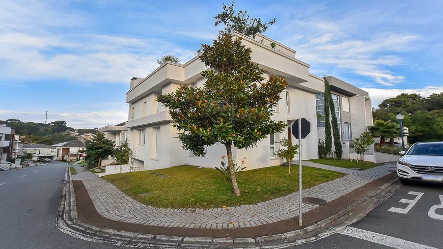 Casa de Condomínio com 4 dormitórios à venda com 376m² por R$ 3.500.000,00 no bairro São Braz - CURI