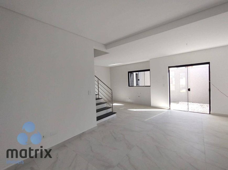 Sobrado com 3 dormitórios à venda, 175 m² por R$ 1.050.000,00 - Fanny - Curitiba/PR