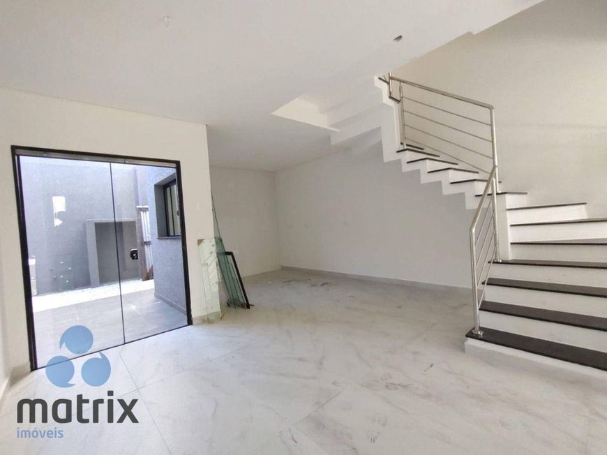 Sobrado com 3 dormitórios à venda, 175 m² por R$ 1.050.000,00 - Fanny - Curitiba/PR