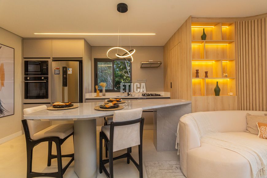 APARTAMENTO com 3 dormitórios à venda com 103.2m² por R$ 1.065.430,00 no bairro Seminário - CURITIBA
