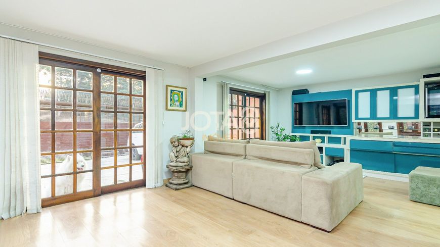 SOBRADO COM 4 QUARTOS, HOME OFFICE E ÁTICO NO SANTO INÁCIO Casa com 3 quartos, home officee ático -
