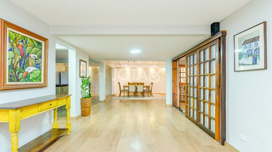SOBRADO COM 4 QUARTOS, HOME OFFICE E ÁTICO NO SANTO INÁCIO Casa com 3 quartos, home officee ático -