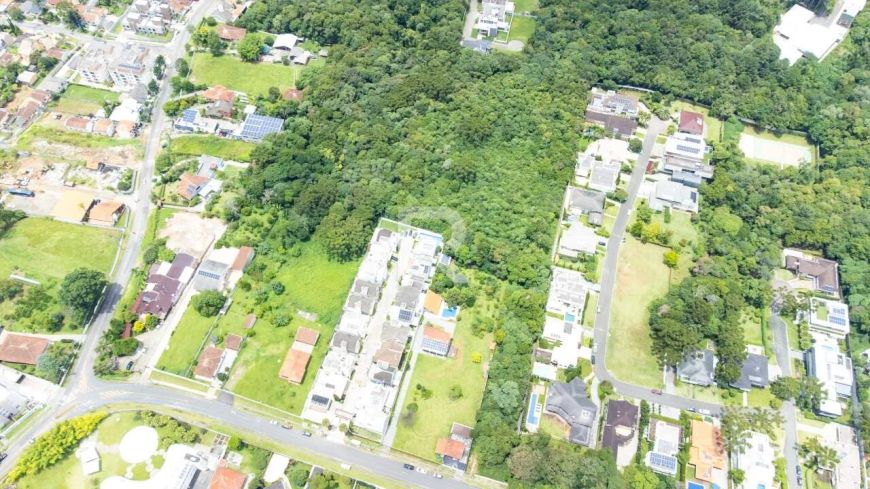 Terreno excelente com zoneamento ZR2 de 30.093,00 m², Santo Inácio - Curitiba/PR