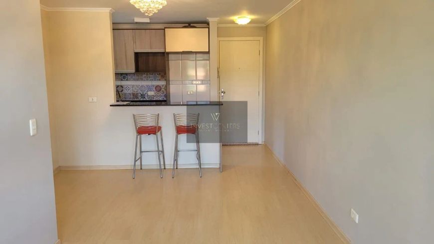 Apartamento à venda com 3 quartos no Condomínio Vilaggio Genova, Santa Quitéria - Curitiba