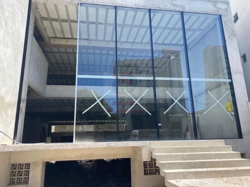 PRÉDIO COMERCIAL EM BOA VIAGEM