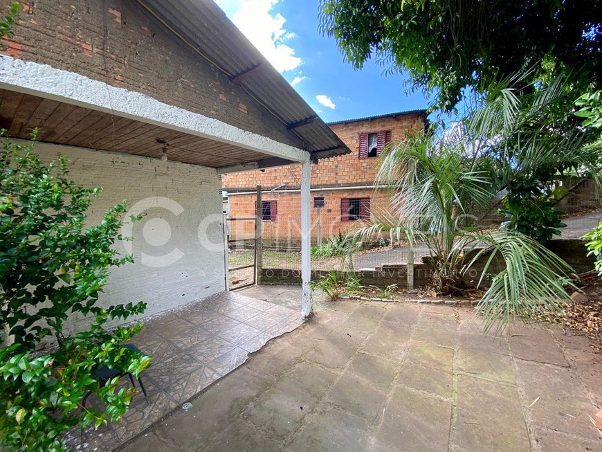 Terreno em Porto Alegre, no bairro Jardim Carvalho, à venda.