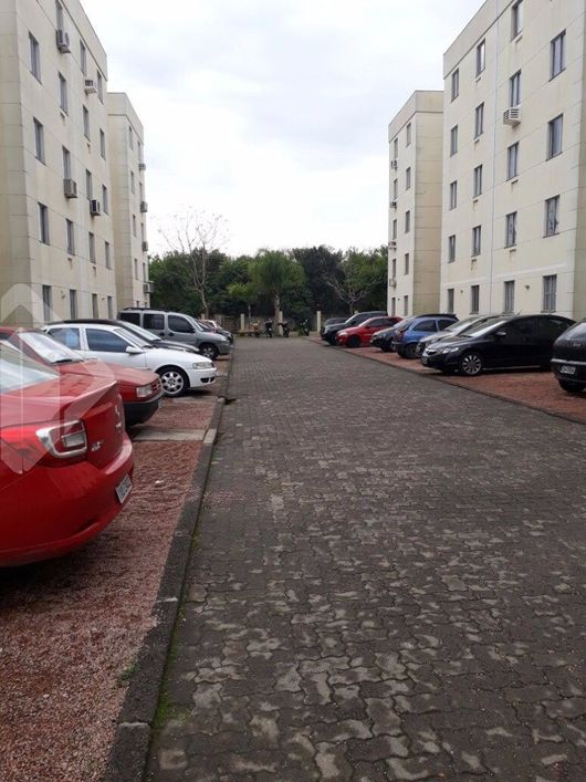 APARTAMENTO COM 02 DORMITÓRIOS