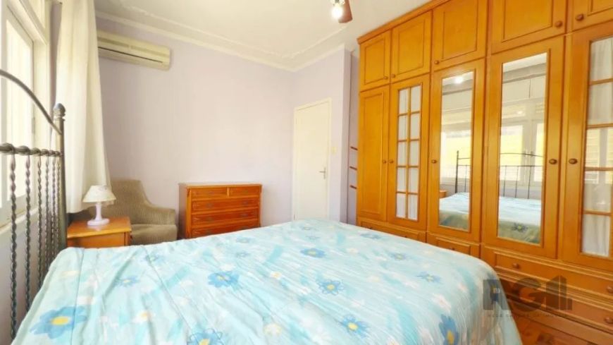 Apartamento 3 dormitórios; sala de estar/jantar; circulação; gabinete; banheiro; cozinha; área de se