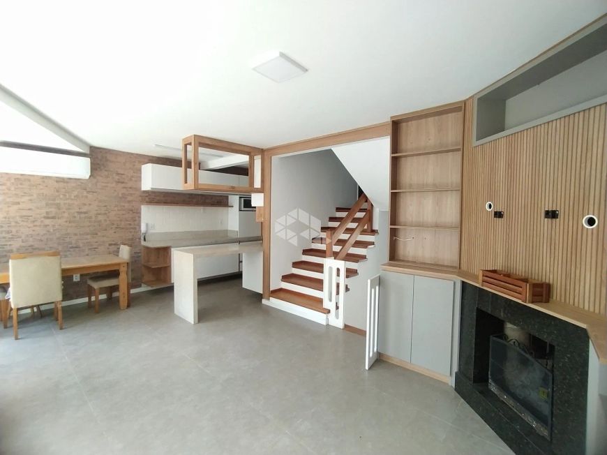 Casa com 180m² e 3 quartos à venda no bairro Cristal