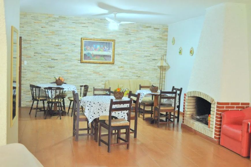 O que te impede de comprar este imóvel?Casa de 3 dormitórios, no bairro Jardim Isabel, próximo a Ave