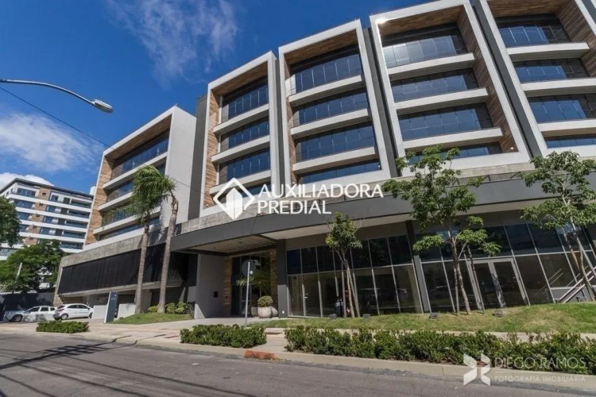 SALA COMERCIAL NO W OFFICES- TRISTEZA